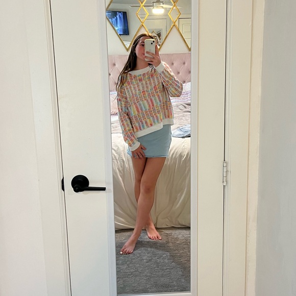 Stylish Multi Color Sweater - Picture 1 of 6